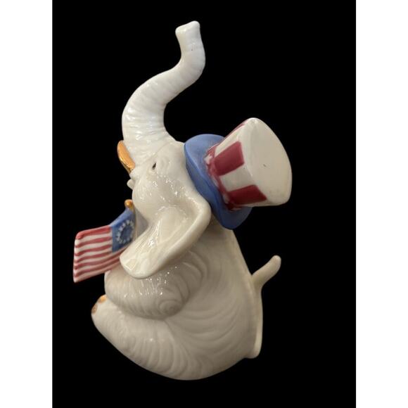 Lenox Classics AMERICAS ELEPHANT Patriotic America Flag 5" Figurine - Picture 3 of 10
